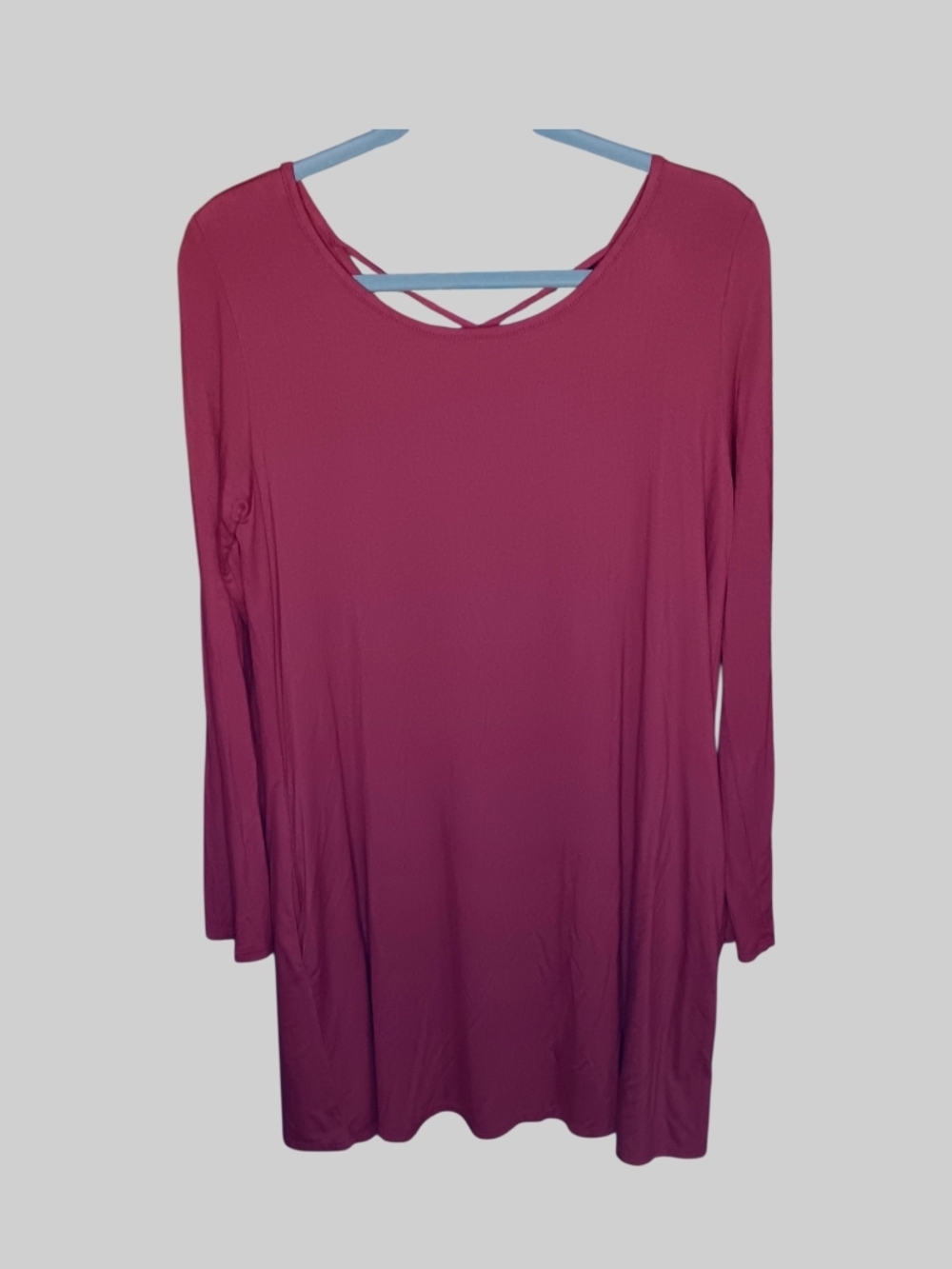 Long Sleeve Scoop Neck Tunic in Berry Red